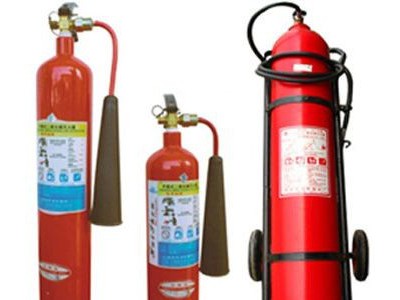 二氧化碳灭火器